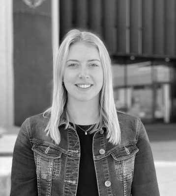 Holly Janssen - Vitruvius